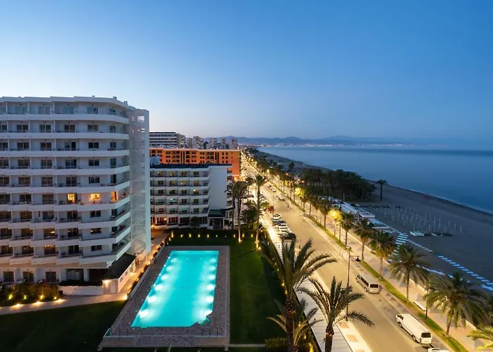 Apartamentos BajondilloAparthotel