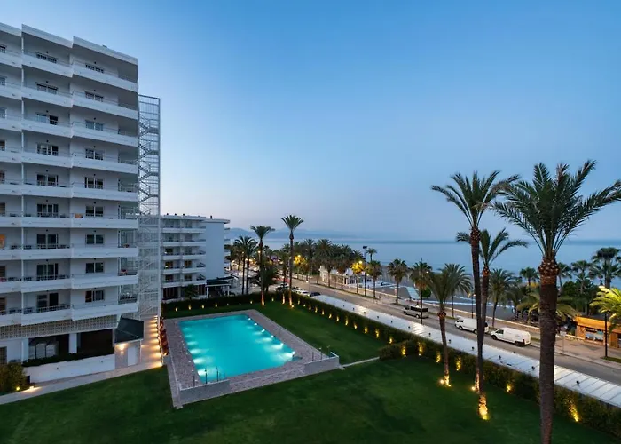 Apartamentos BajondilloAparthotel